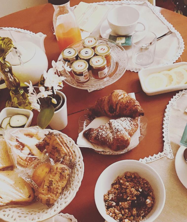 Arche Bed and Breakfast Salerno Eksteriør billede